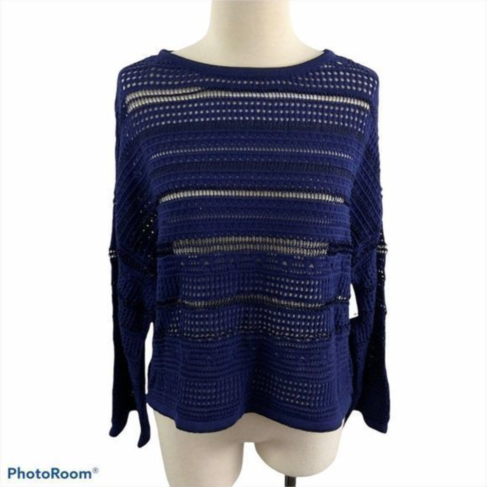 NWT CENY Blue Crew Neck‎ Sweater
